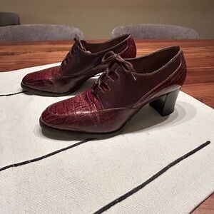 Valerie Stevens Kelsey Lace-Up Leather Heel, Size Women’s 8.5